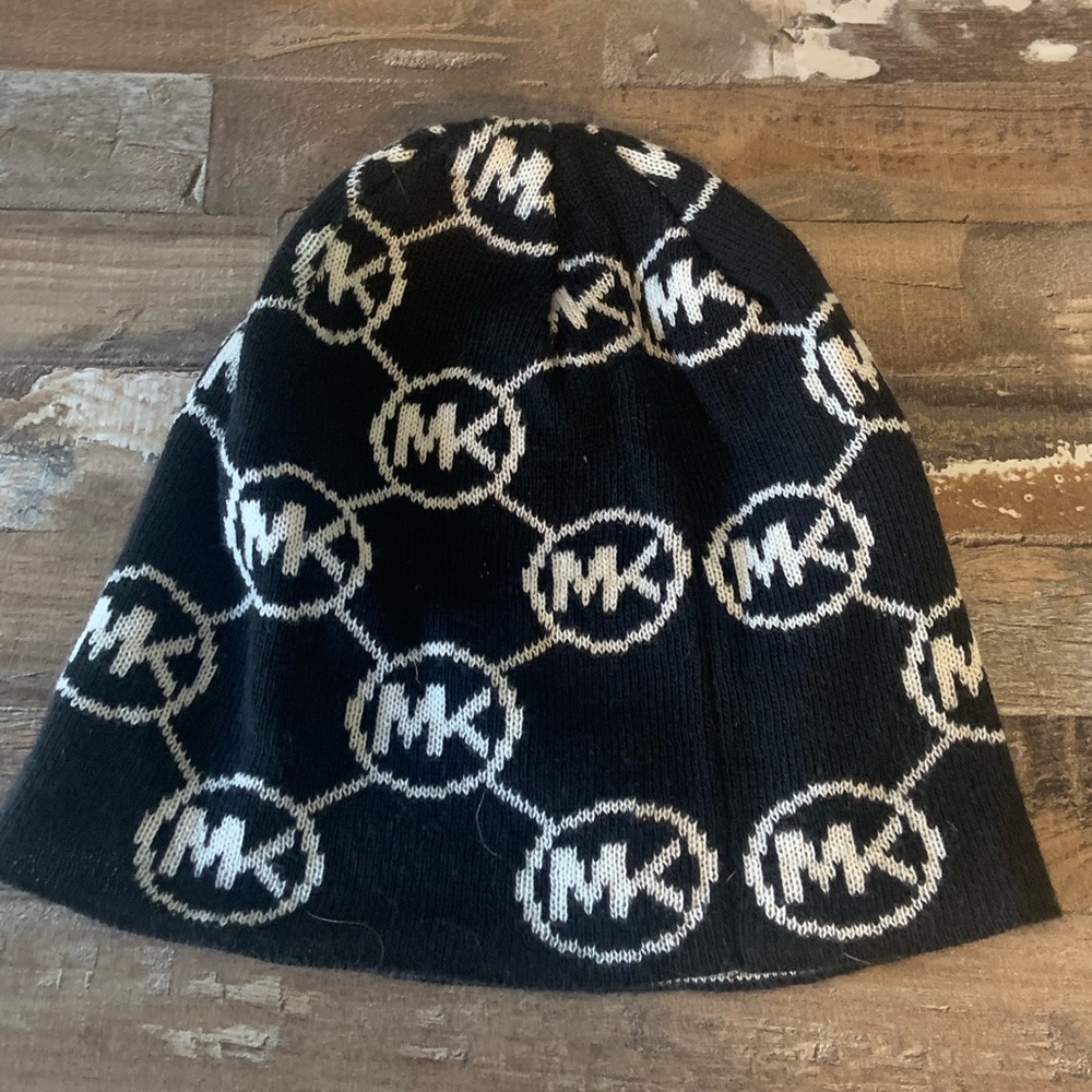 Michael Kors Hat, Scarf, and Gloves